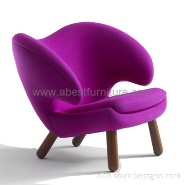 Finn Juhl Pelikan Chair
